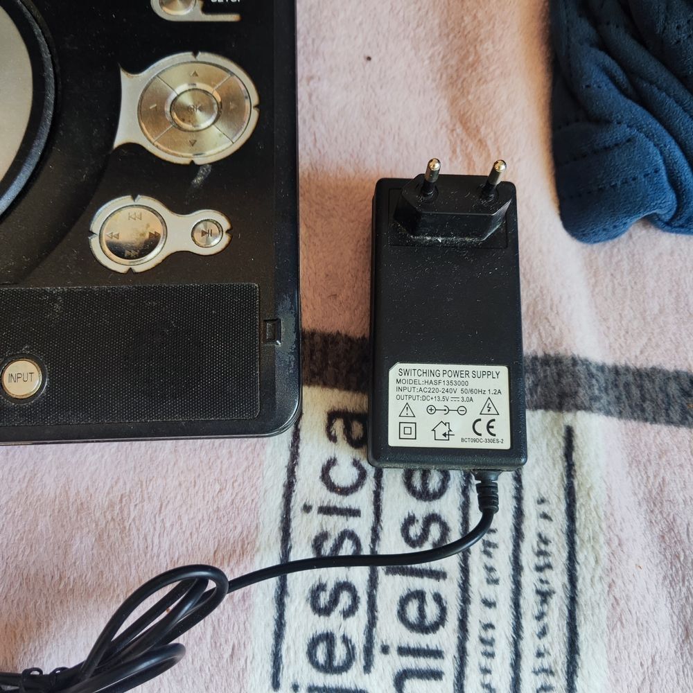 Диведи плеер  Опера 1680D