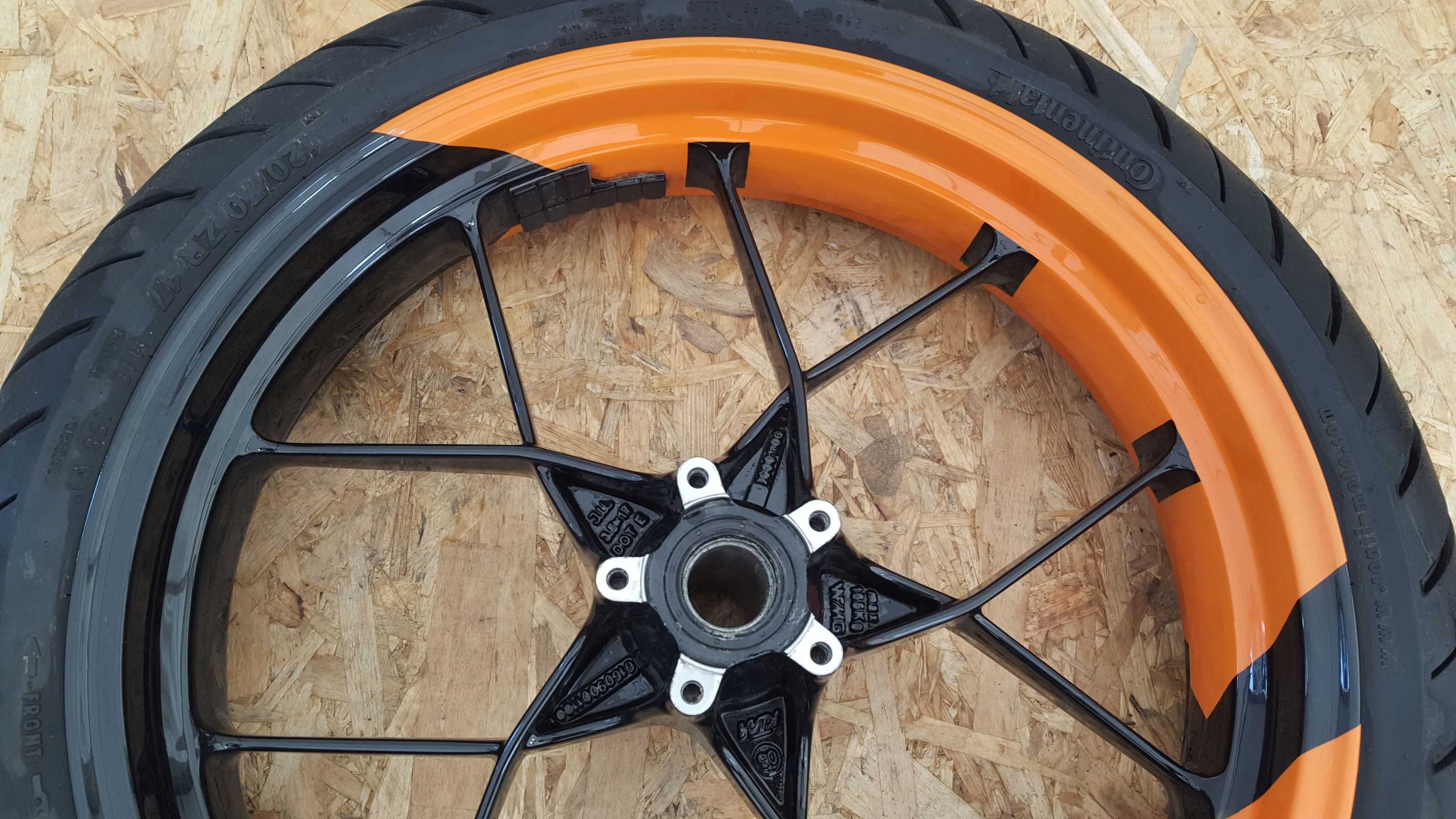 Felga kolo Superduke 1290 Super Duke R 2018-20 rok z opona KTM Idealne