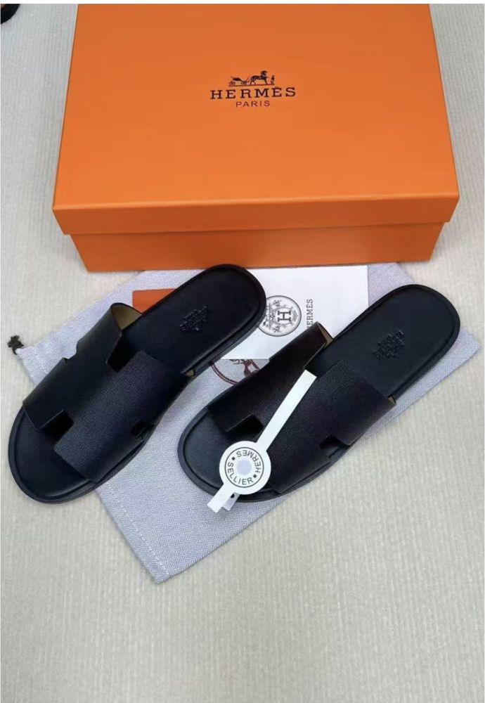 Чоловічі шльопанці Hermes