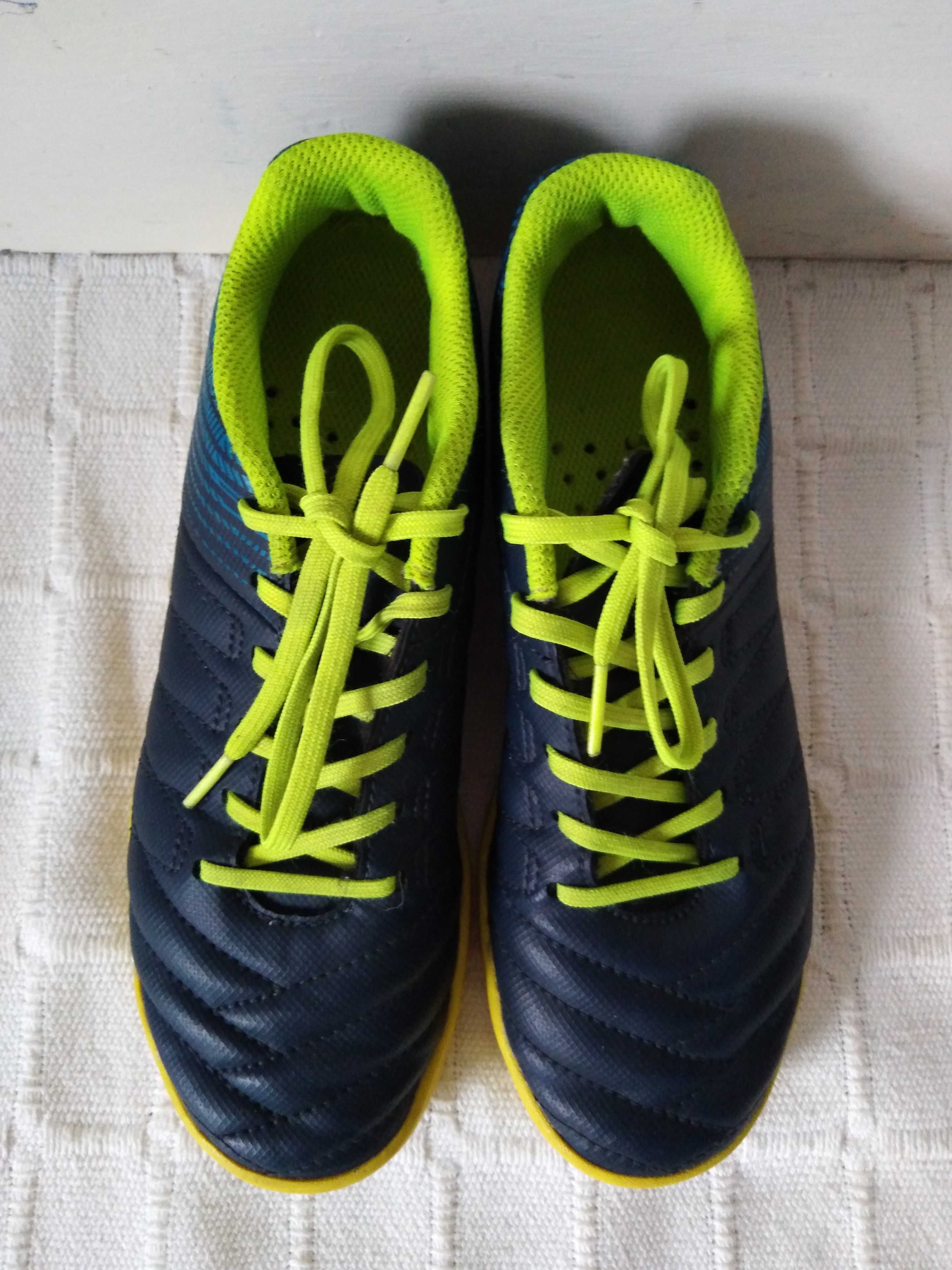 Sapatilhas/Chuteiras Futsal Kipsta Decthlon 36