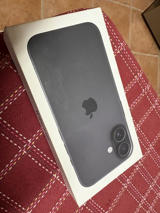 iPhone 16 preto totalmente novo com garantia