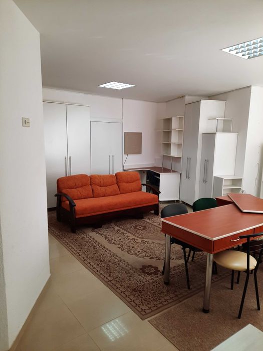 Оренда офісного приміщення район Дружба, вул Яремчука.