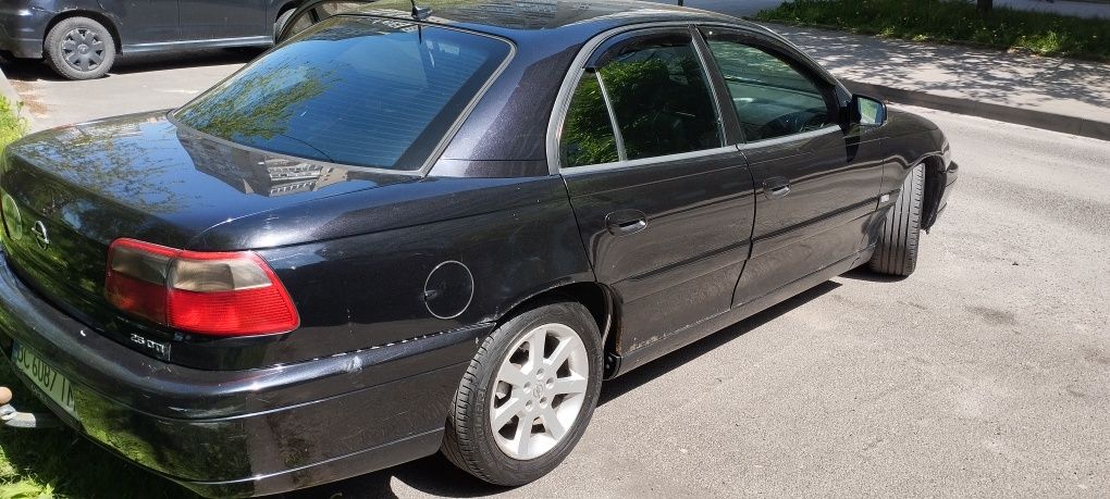 Opel omega b кінець 2003 року