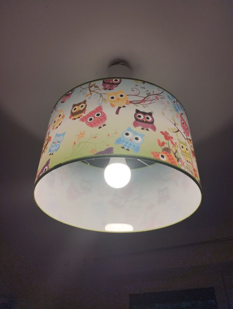 Lampa do dziecięcego pokoju