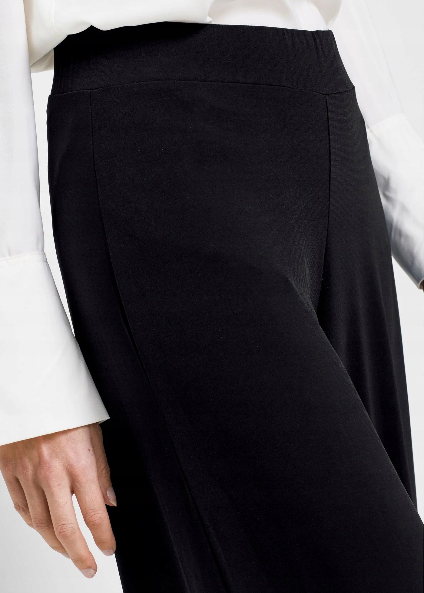 B.P.C czarne spodnie 7/8 culotte z dżerseju 52/54.