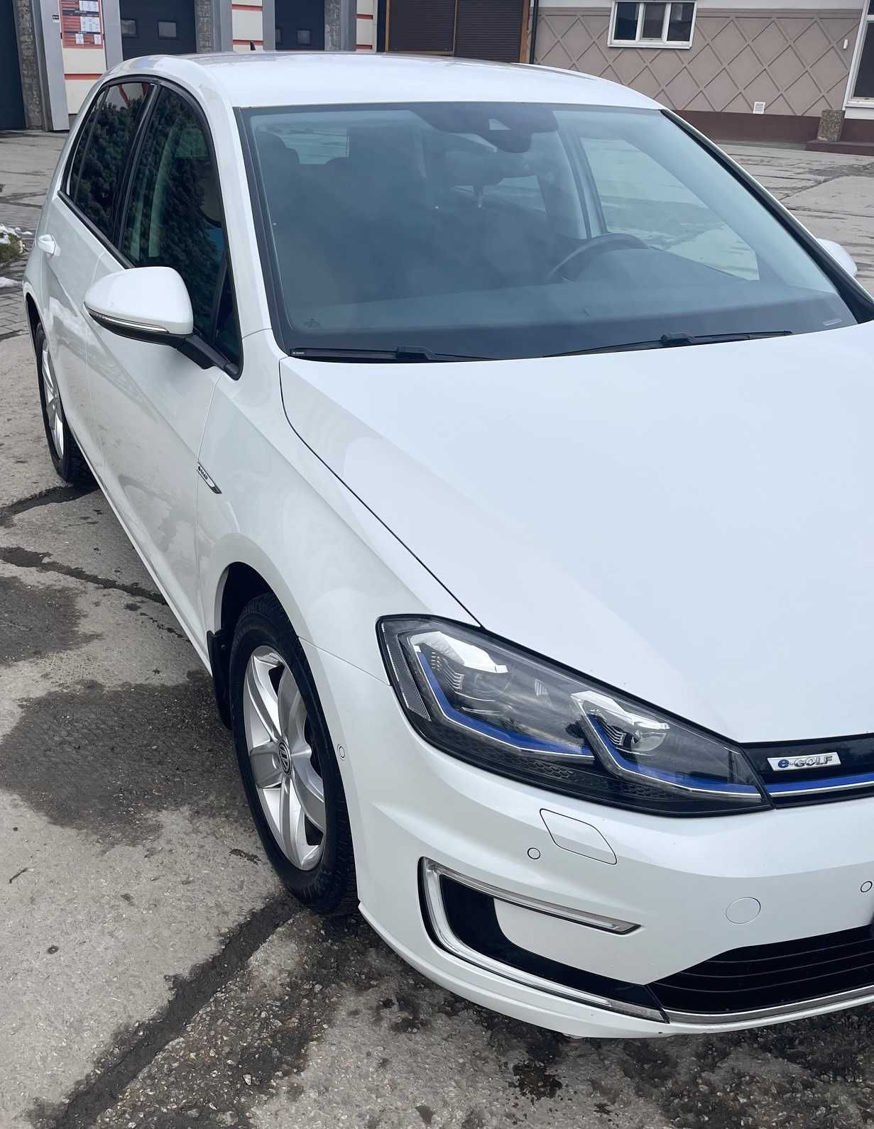 Volkswagen E golf