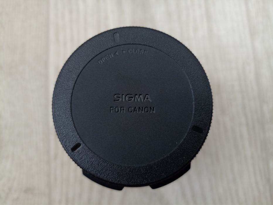 Об'єктив Sigma 17-50mm F2.8 EX DC OS HSM (Canon EF-S)