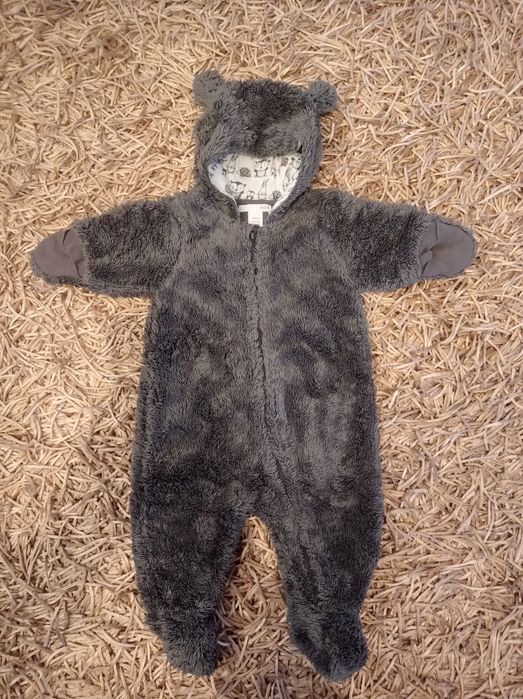 Kombinezon "miś", firmy H&M, ciemny szary, r. 62, 2-4 m-ce.