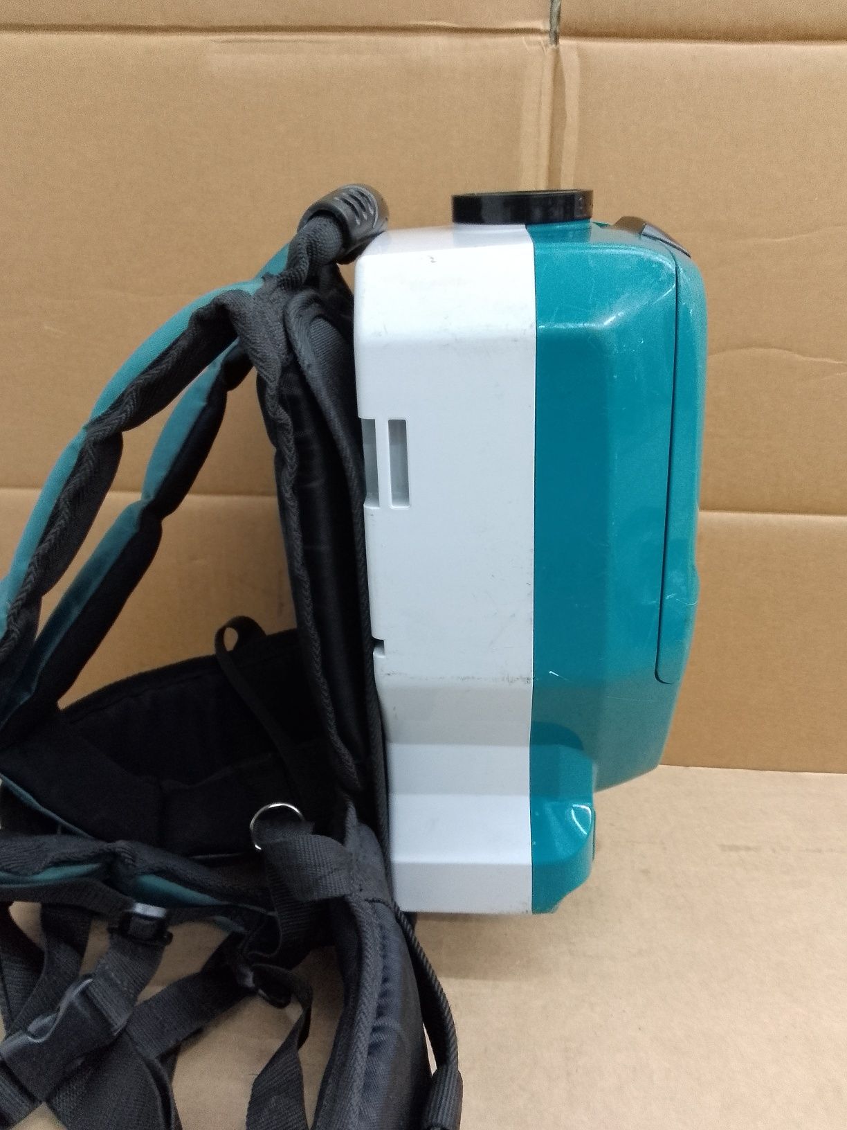 Makita DCV265 Akumulatorowy Odkurzacz Plecakowy Brushless 36V