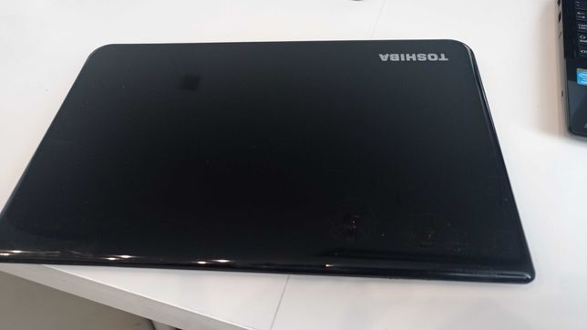 Laptop Toshiba L50-A-1EK w pełni sprawny
