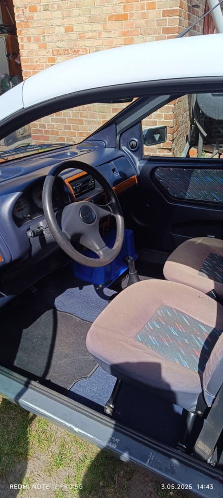 Axiam 400 microcar