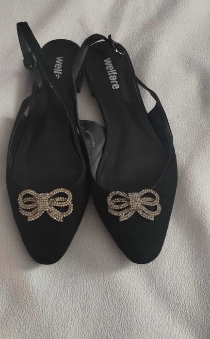 Босоніжки жіночі