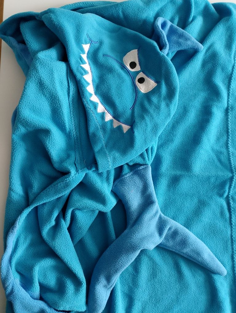 Kocyk polarowy baby shark