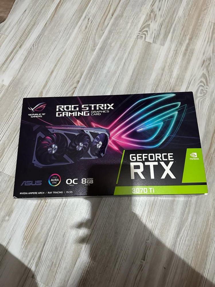 Placa Gráfica ASUS Rog Strix GeForce RTX 3070 Ti (NVIDIA - 8 GB DDR6X)