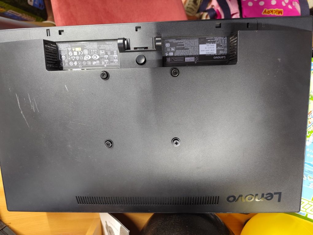 Monitor Lenovo, avariado,24"