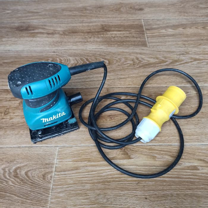 Szlifierka oscylacyjna sieciowa MAKITA BO4555 na 110V 200W B04555