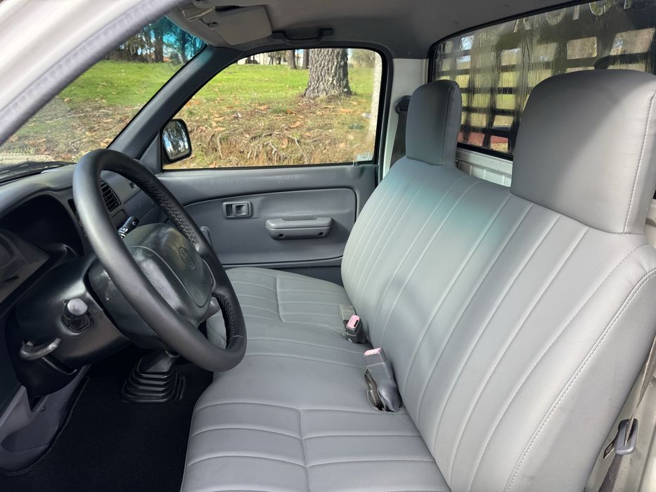 Toyota Hilux CaixaAberta 2001