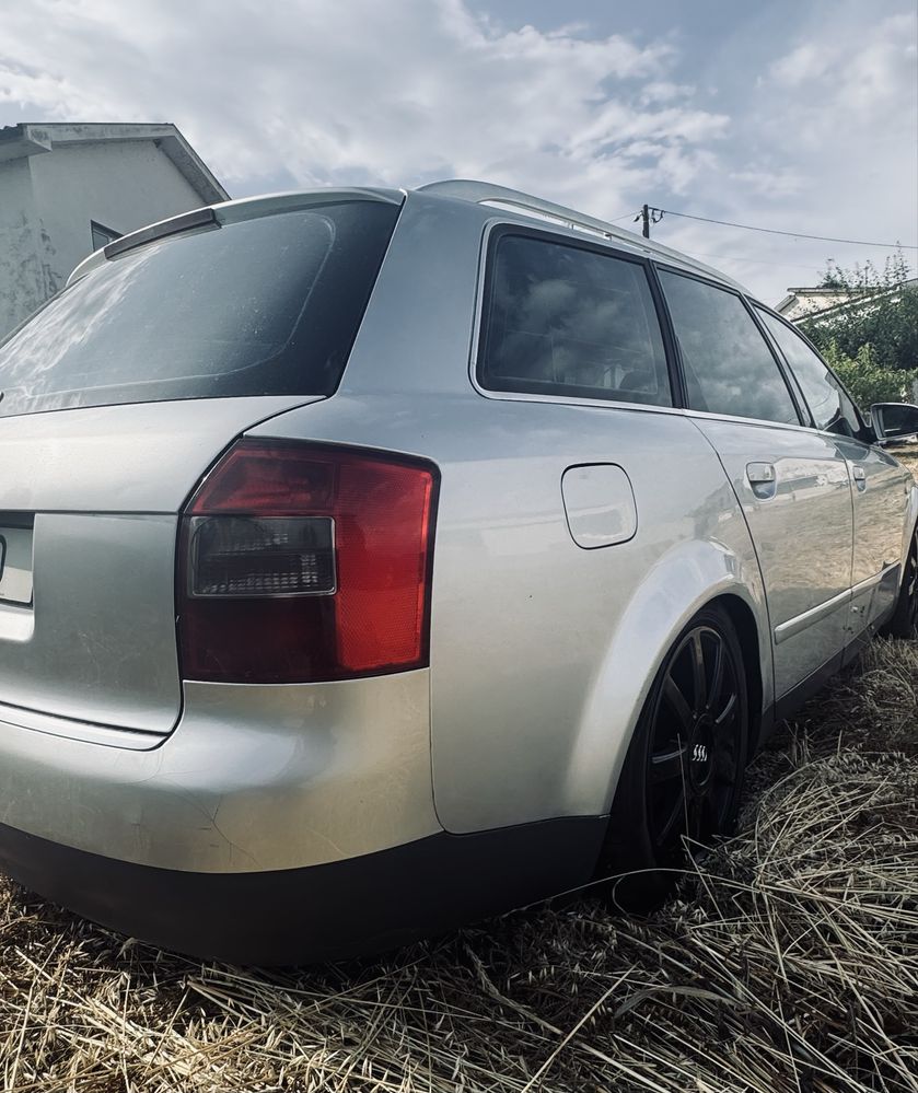 Audi A4 B6 1.9 130