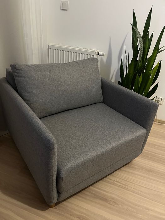 Fotel rozkladany Jysk Norodden jasnoszary