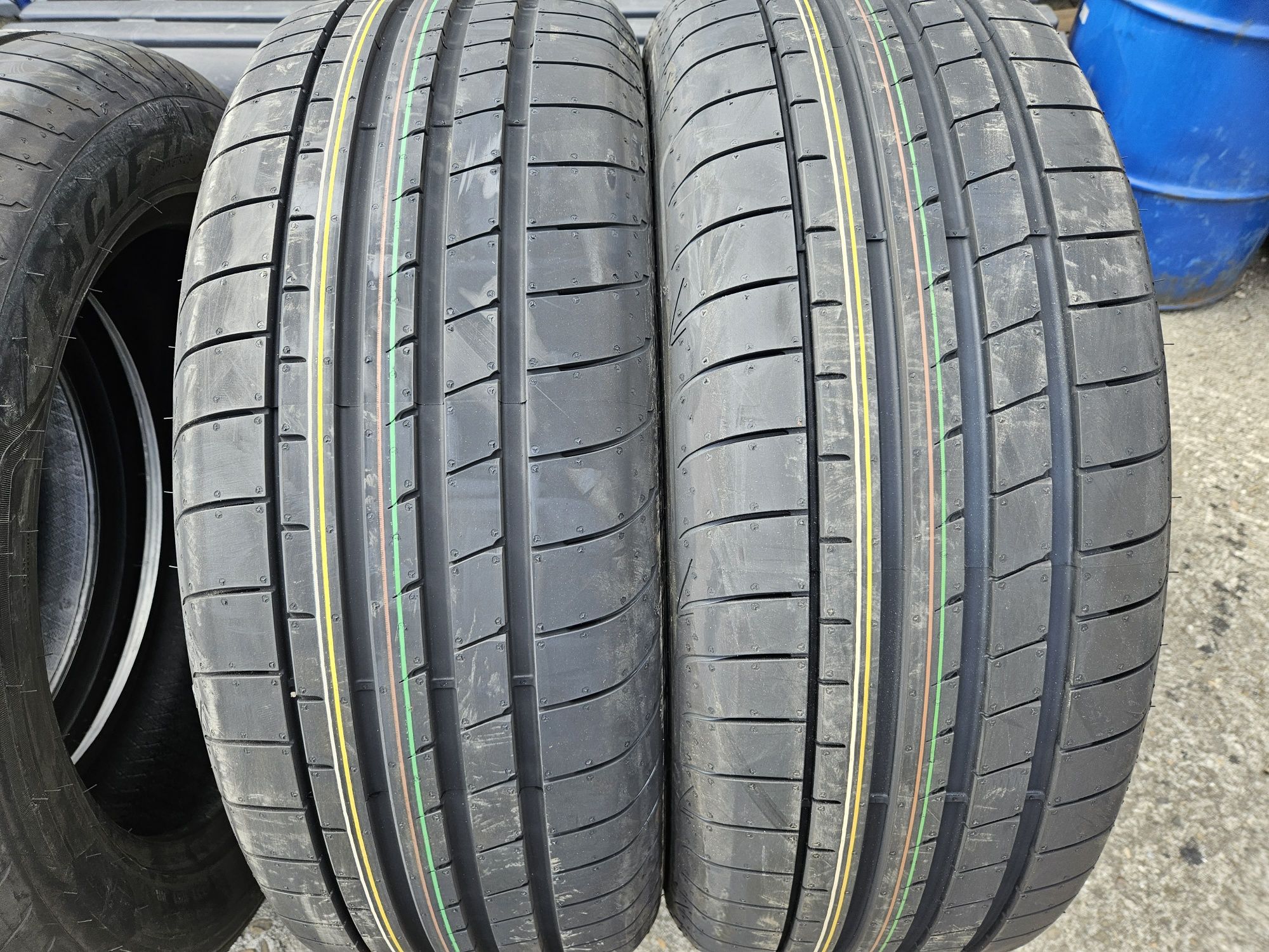 Opony letnie 235/55/19 goodyear jaguar