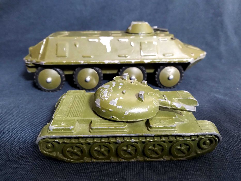 Модельки ссср військова техніка БТР