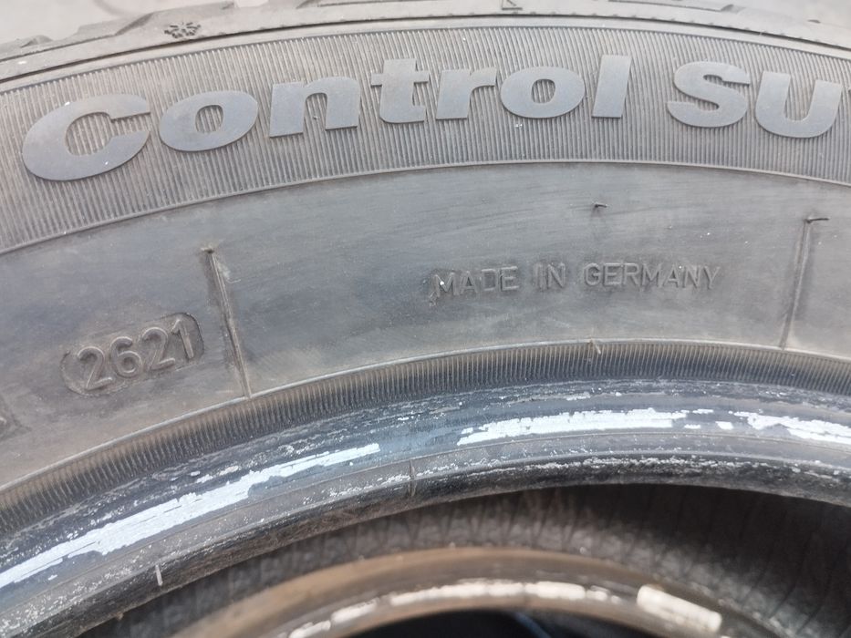 Продам комплект бу зимових шин 235/55R19