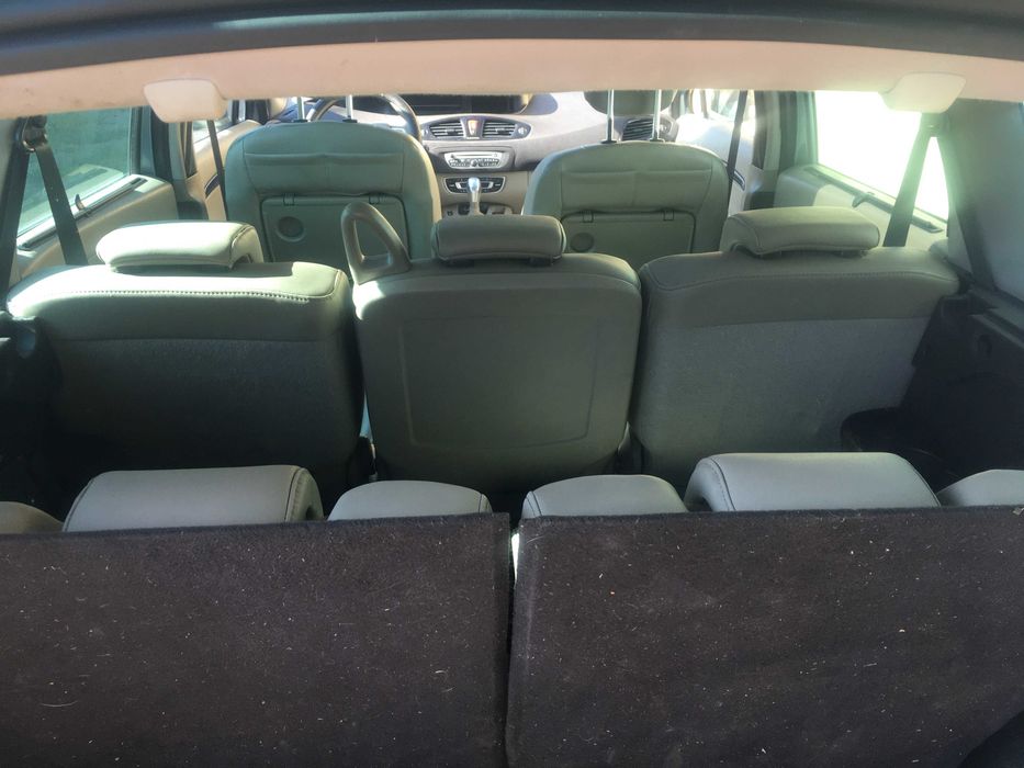 Renault Scenic ІІІ 2011 мінівен 7 місць