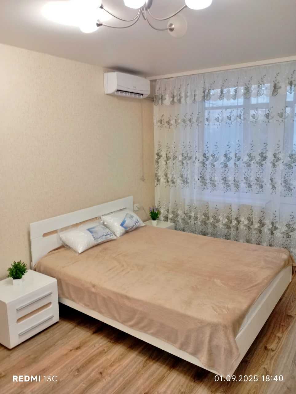 Сдам 2-ком.кв,м.Салтовская.Оплата-Только за свет