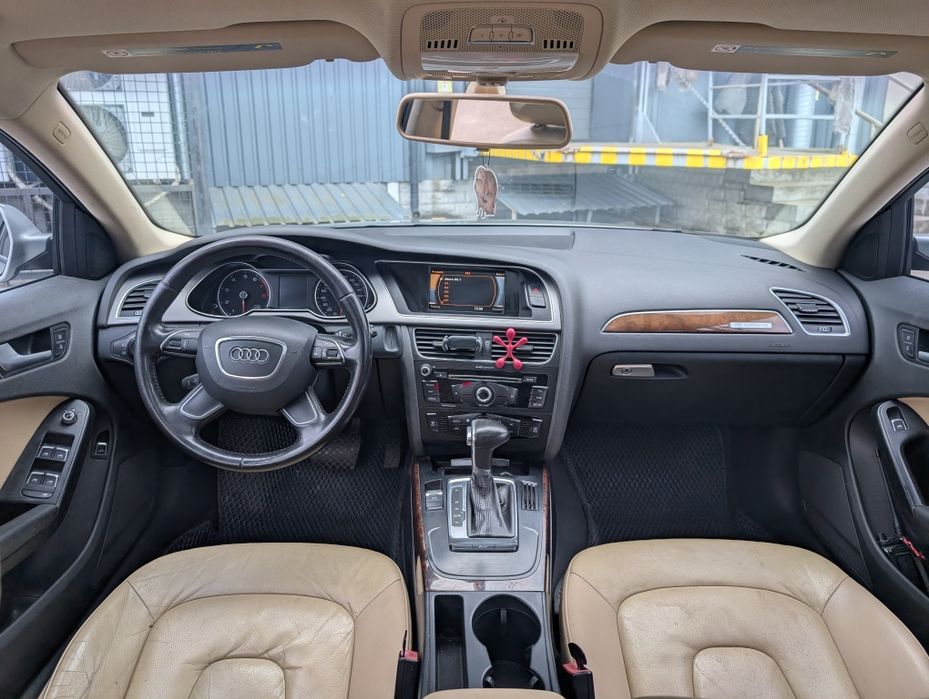 Audi A4 2.0tfsi 2013