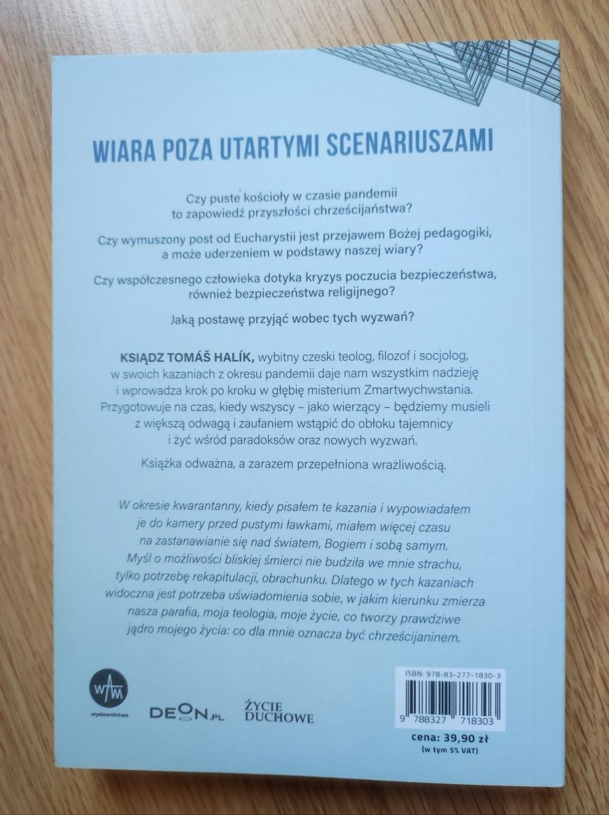 Książka czas pustych kościołów