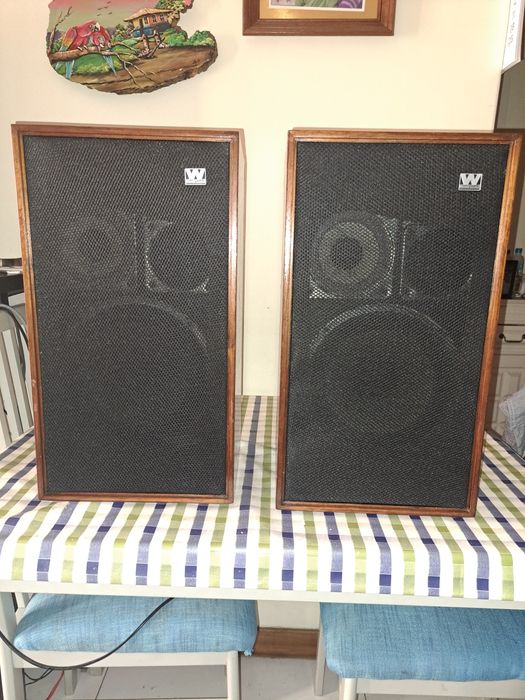Wharfedale Linton 3XP  restauradas de novo  vintage dos anos 75/ 78