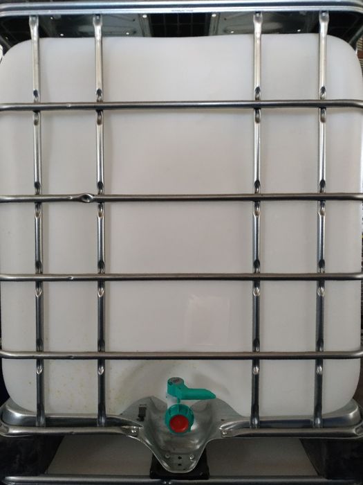 bidons , barricas e depositos todo o tipo