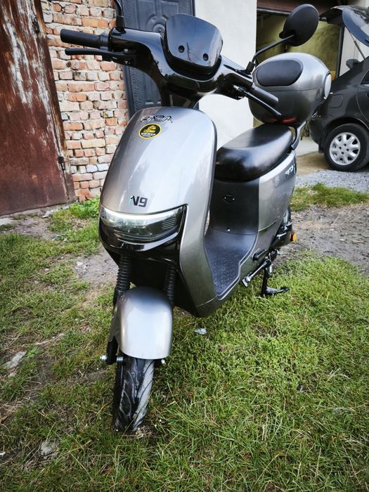 Електроскутер Fada n9