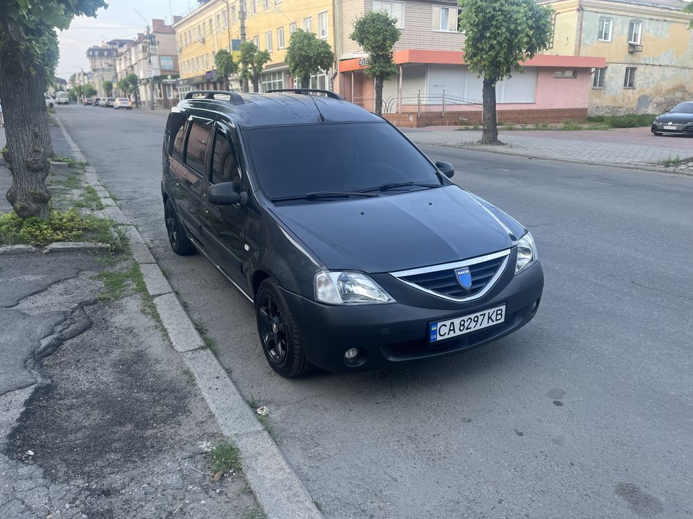 Dacia Logan 2008 1.6 на газу