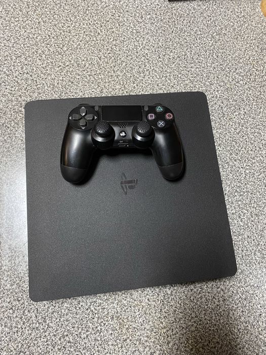 PlayStation 4 Slim com SSD Samsumg EVO 1TB- Em excelente estado