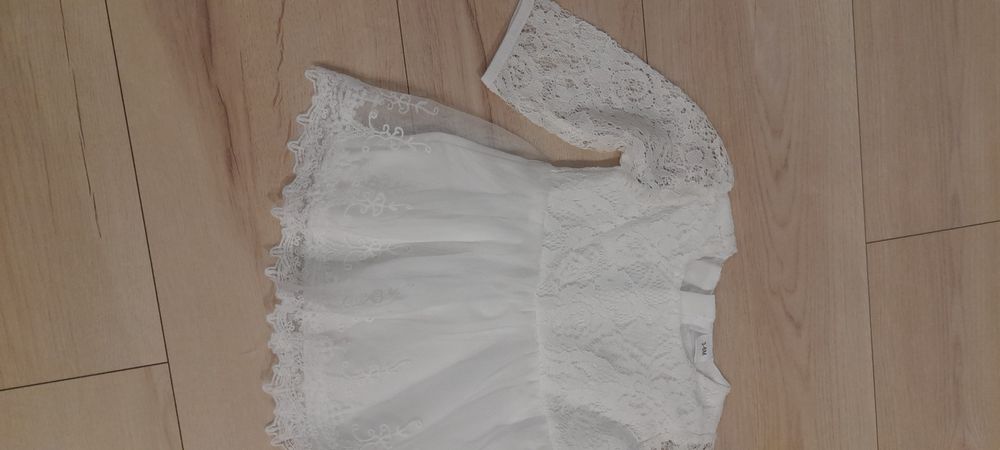 Nowa sukienka koronkowa na chrzest 3-6, 62-68 rękaw haft koronka