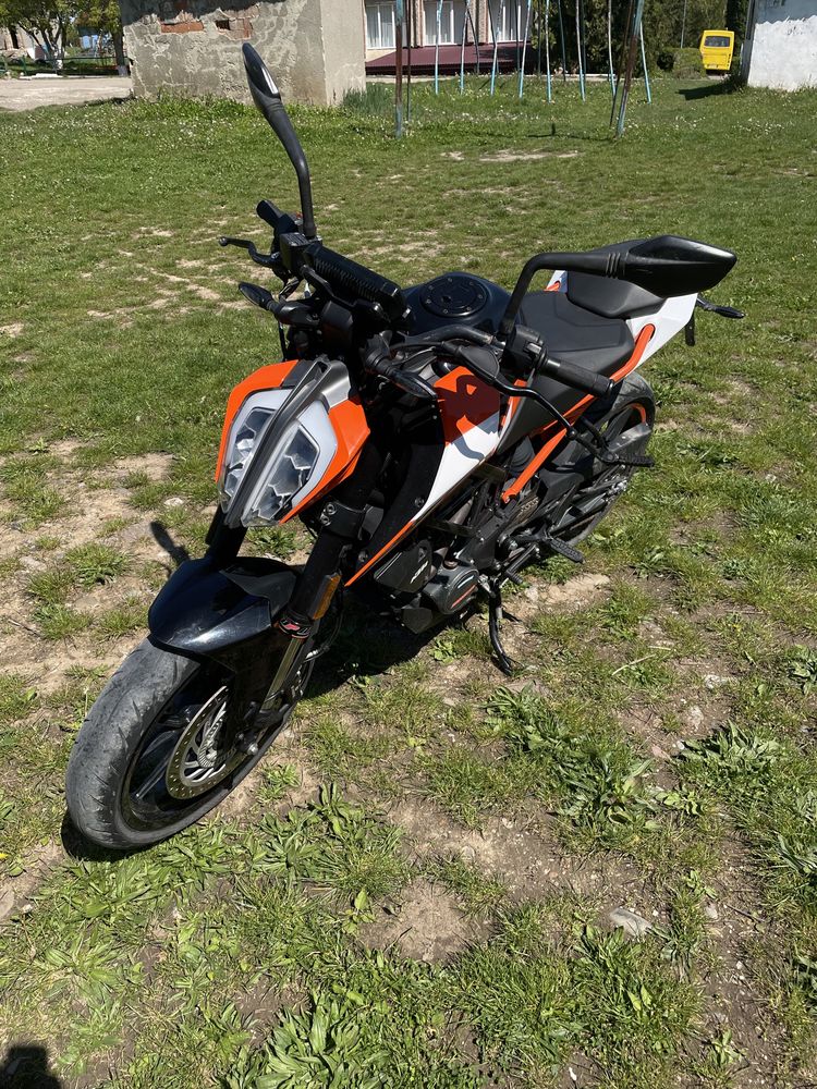 Ktm Duke 125 2019р.