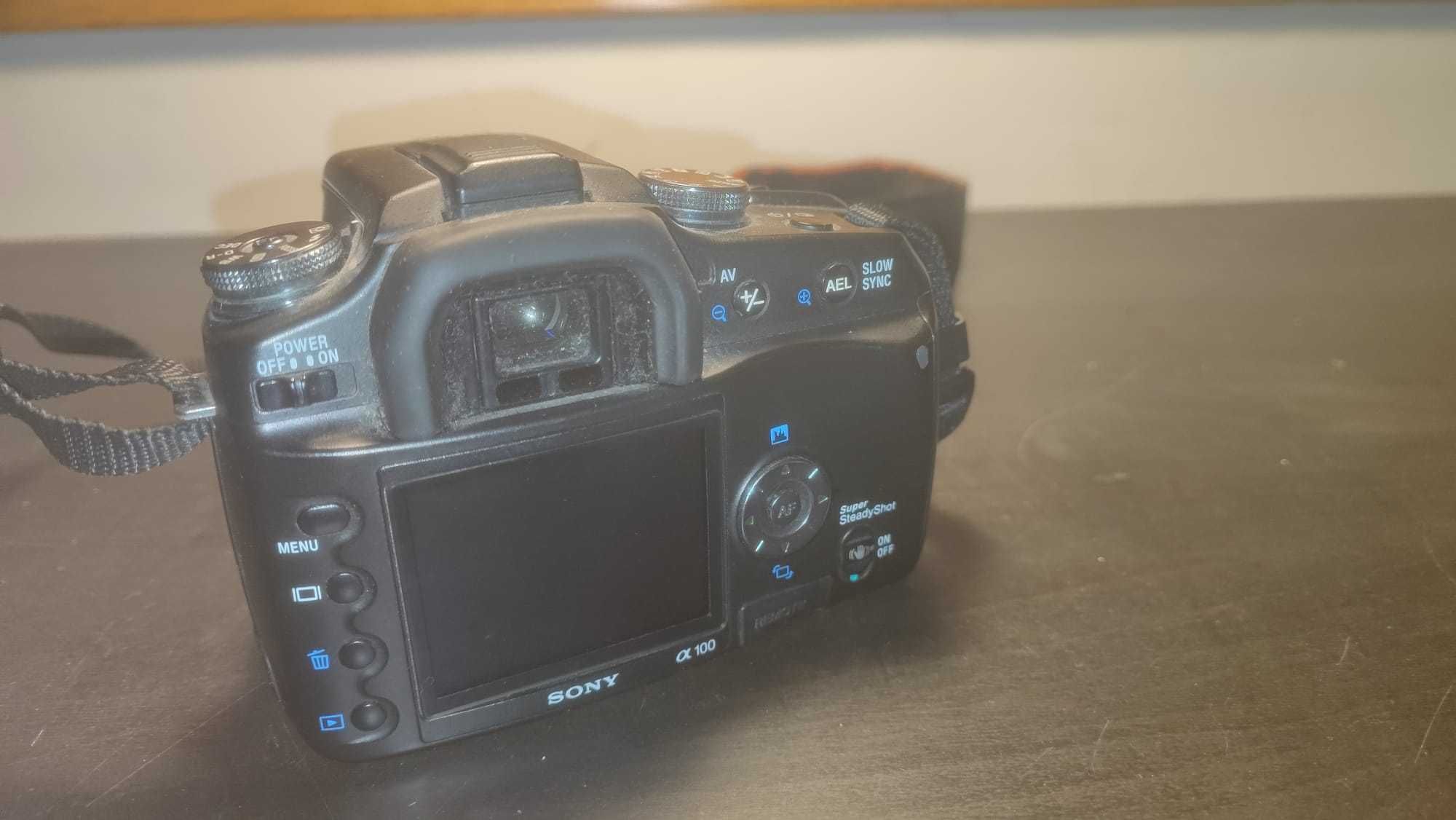 Sony Alpha DSLR-A300 + Lente 18-200mm
