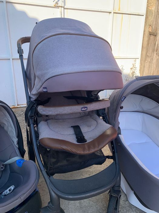 Carrinho trio Chicco