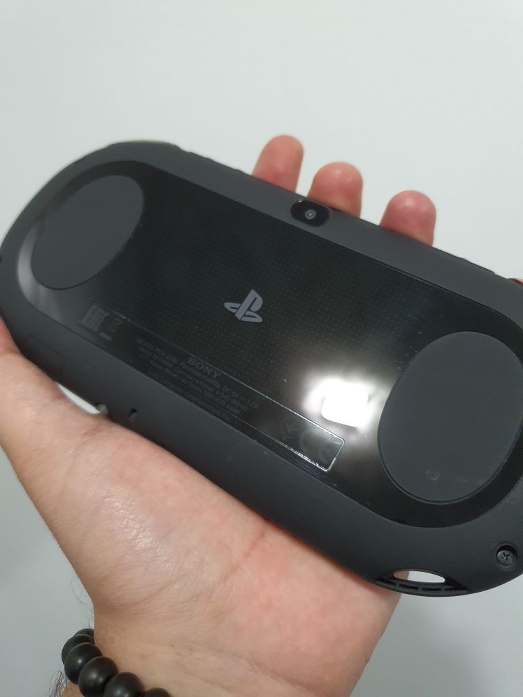 PS Vita Slim desbloqueada