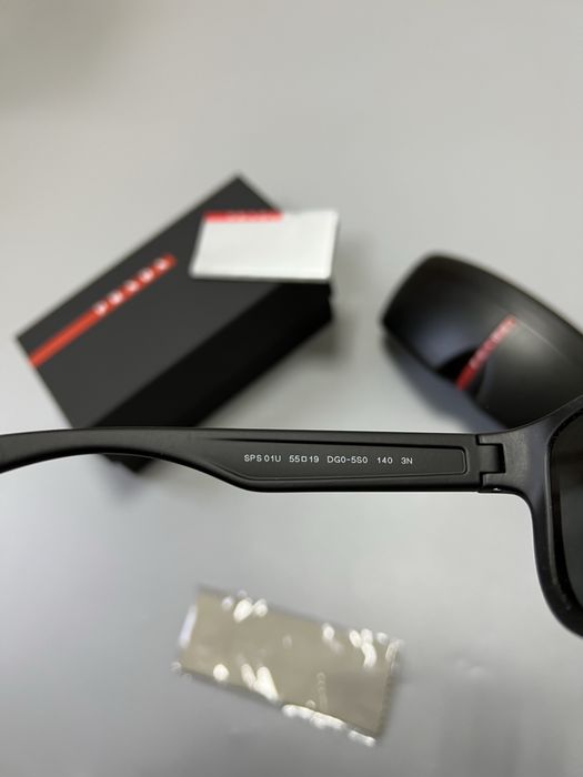Prada Linea Rossa оригинал новые мужские солнцезащитные очки (NEW)