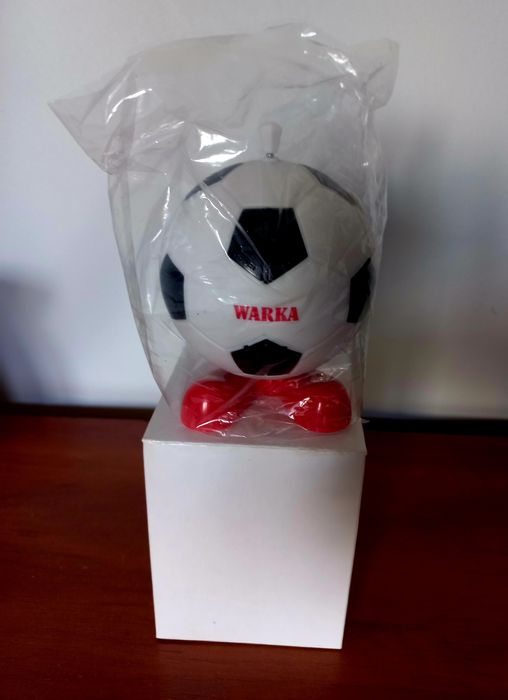 Radio na baterie, piłka Warka, nowe, super gadżet