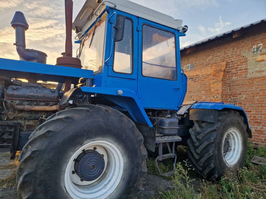 Трактор Т-150 колесный