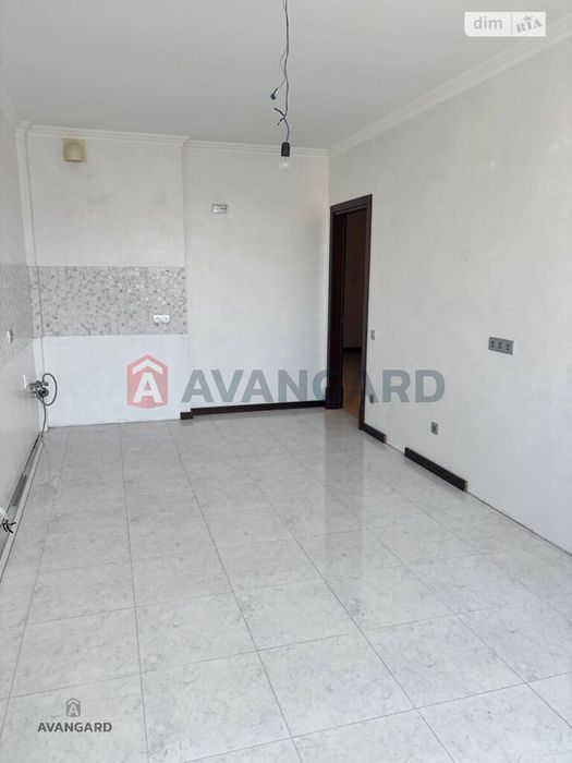 Простора квартира мікрорайон Поділля з якісним ремонтом