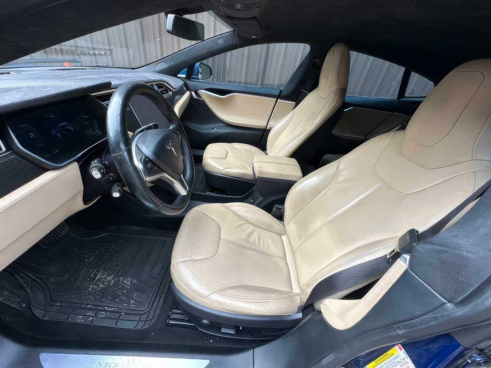 2015 Tesla Model S 85D