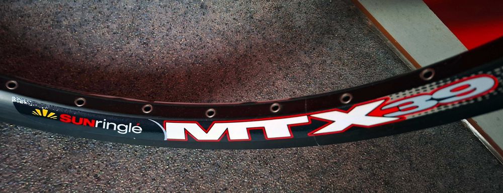 Колесо для DH\FR, 135х10, 26" MTX39, 36 спиц, обод MTX39 32 спицы
