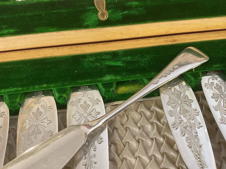 Serviço de talheres peixe banhado a prata 24 peças