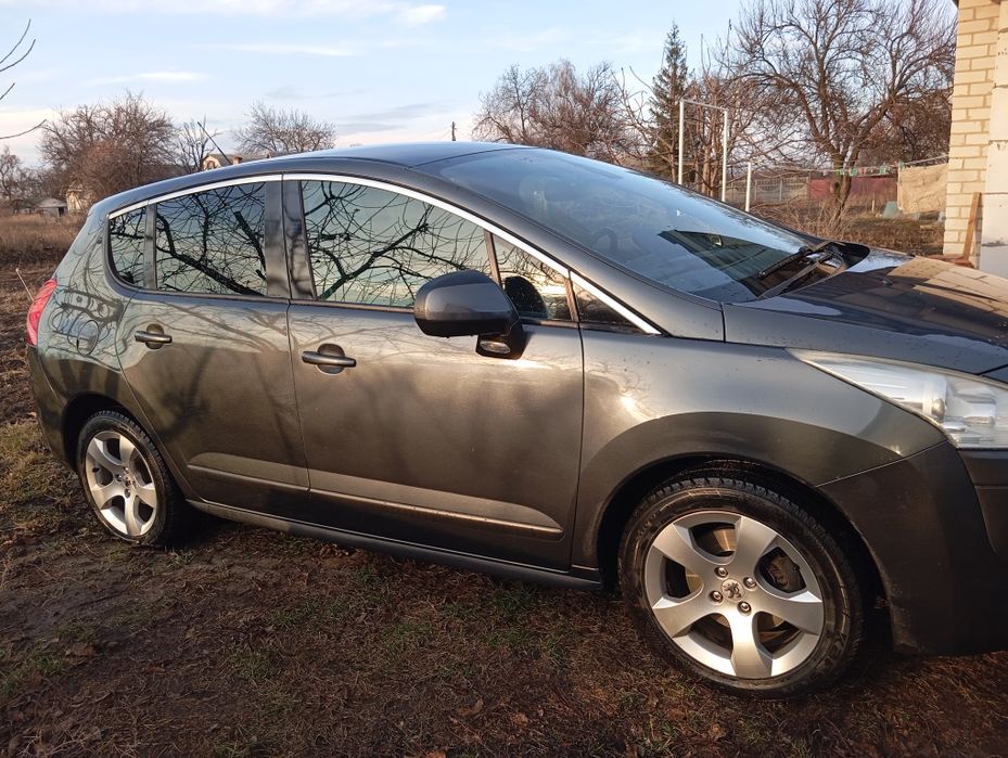 Peugeot 3008 продаж