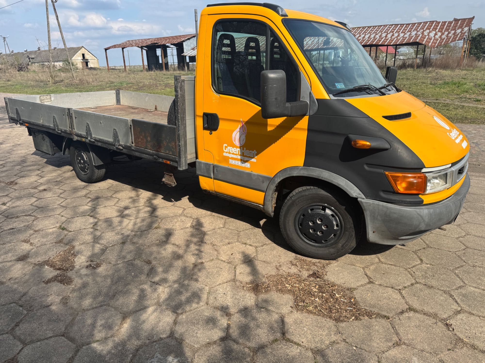 IVECO 35S12 ciężarowy 2004 rok 2,8