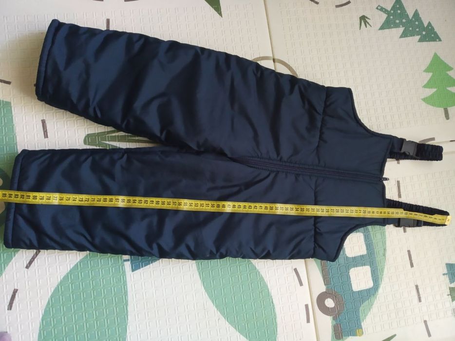 Зимние лыжные штаны на мальчика (полукомбинезон)